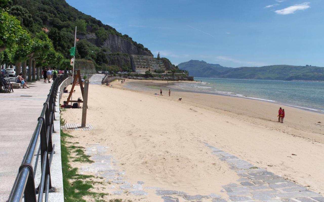 Vistamar. Primera Linea. Bahia De Santona Apartment ภายนอก รูปภาพ