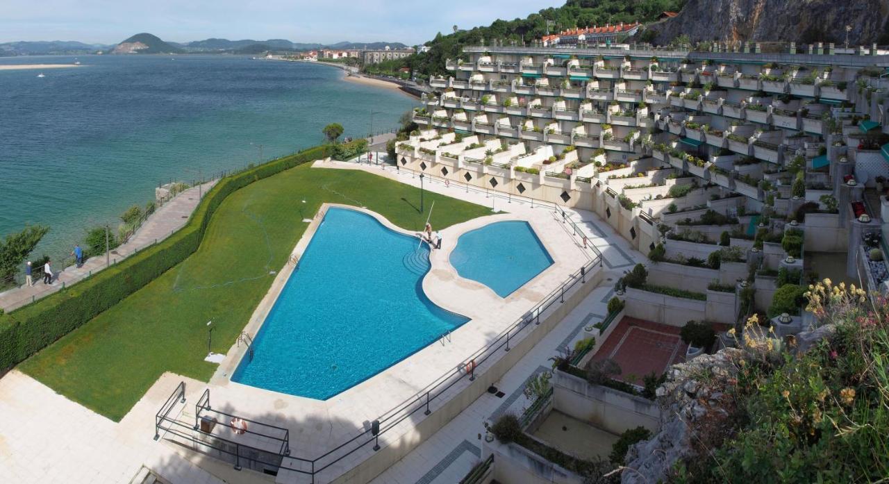 Vistamar. Primera Linea. Bahia De Santona Apartment ภายนอก รูปภาพ