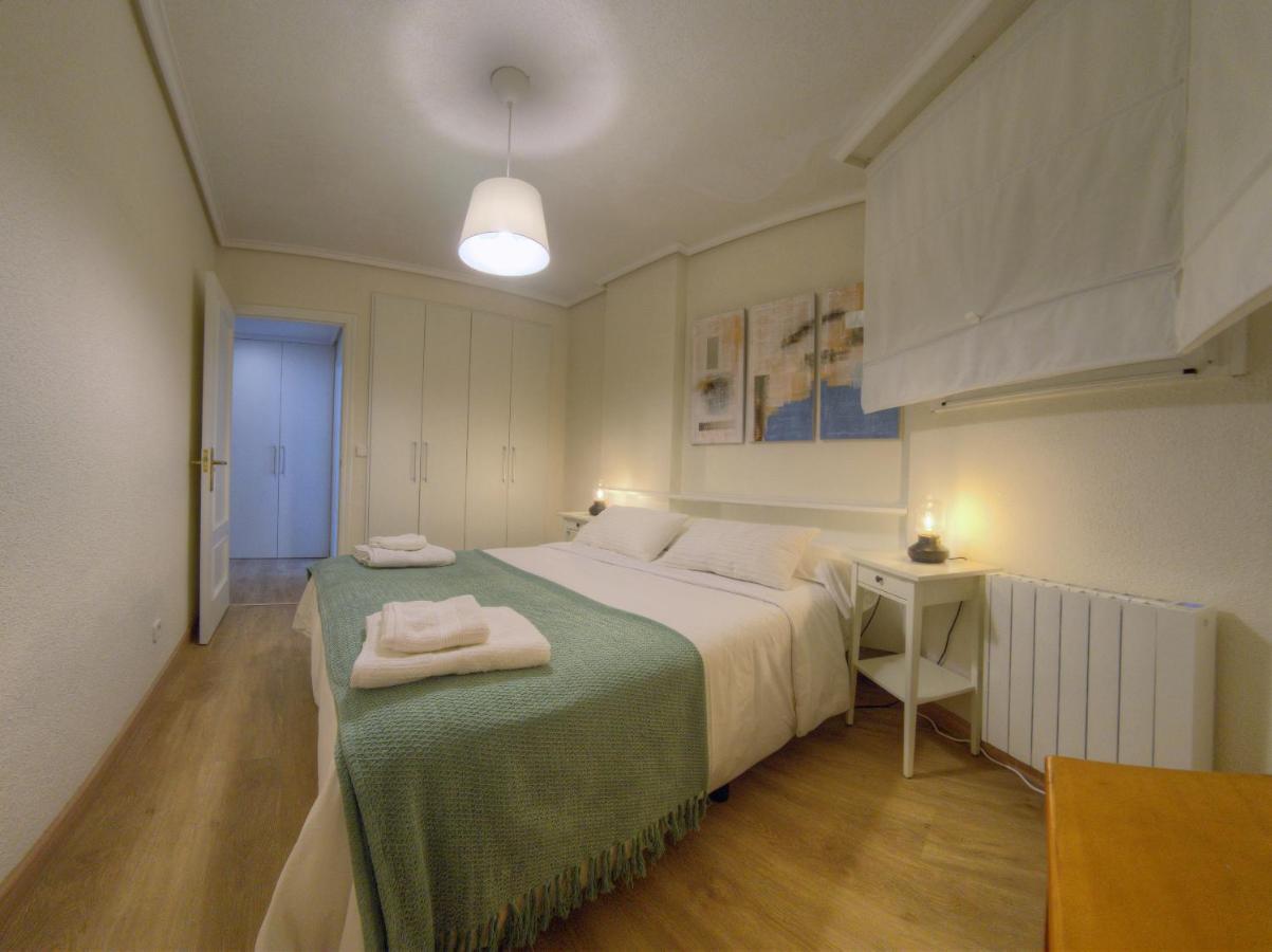 Vistamar. Primera Linea. Bahia De Santona Apartment ภายนอก รูปภาพ